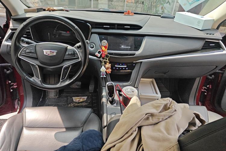 Used Cadillac XT5 2016 25T Luxury Model
