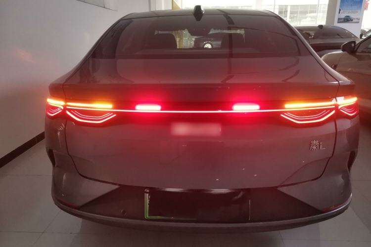 Used BYD Qin L 2025 EV 470KM Leading Edition