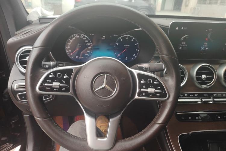 Used Mercedes-Benz GLC 2020 GLC 300 L 4MATIC Dynamic Edition Steering Wheel
