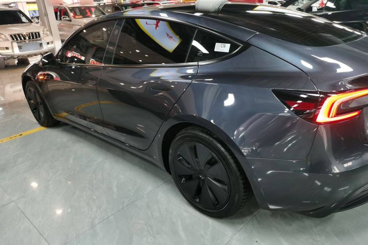 Used Tesla Model 3 2025 Rear-Wheel-Drive Version
