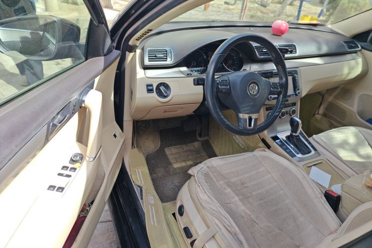 Used Volkswagen Magotan 2012 1.8TSI Luxury Model Driver Seat