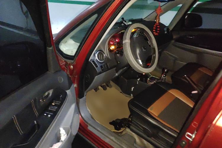 Used Suzuki SX4 2010 Hatchback 1.6L Manual Champion Limited Edition
