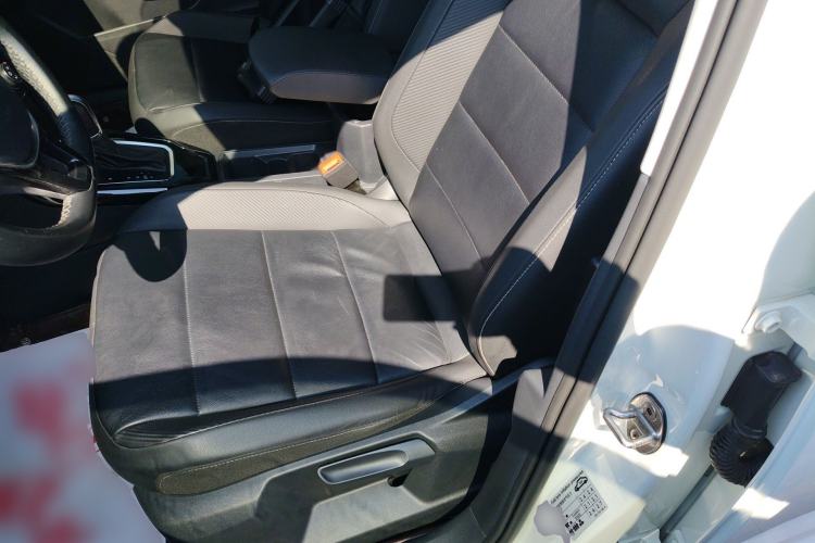 Used Volkswagen T-ROC 2020 280TSI DSG Two-Wheel Drive Comfort Version Left Front Seat