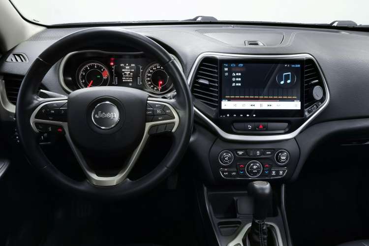 Used Jeep Cherokee 2016 2.4L Leading Edition