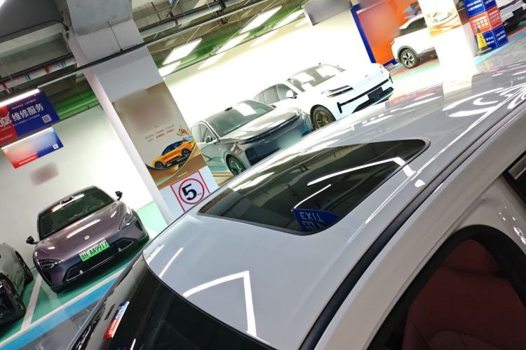 Used Geely Galaxy L6 2025 EM-i 140km Starship Edition
