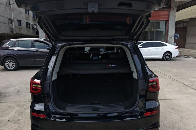 Used Roewe RX5 2023 PLUS 330TGI Automatic Trendsetting Smart Edition