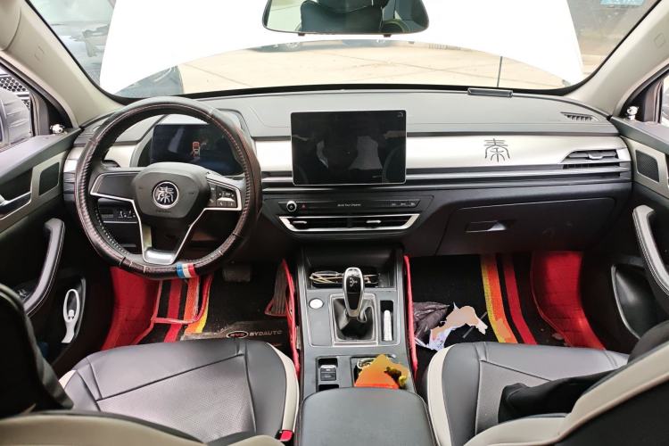 Used BYD Qin Pro 2019 Super Edition 1.5TI Automatic Smart Connect FENGSHANG Model China VI Standard
