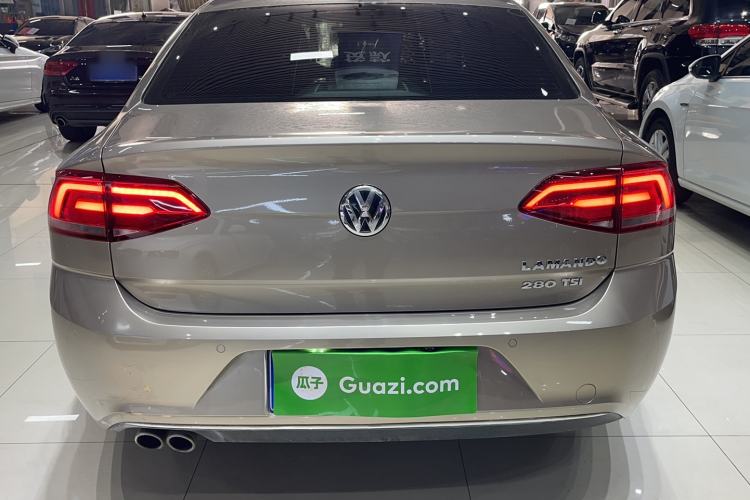 Used Volkswagen Lamando 2015 280TSI DSG Comfort Edition Rear