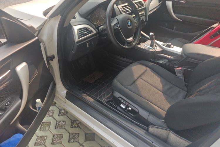 Used BMW 2 Series 2014 220i Leading Model