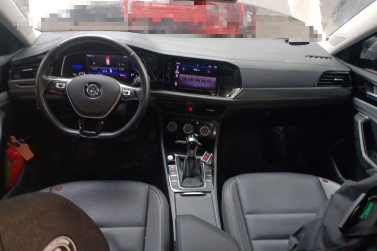 Used Volkswagen Sagitar 2021 280TSI DSG Comfort Connect Edition Center Console