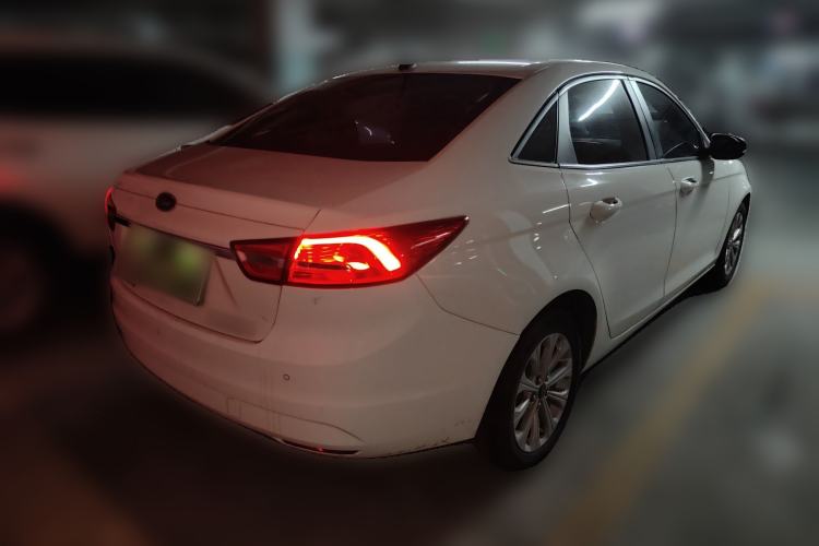 Used Ford Escort 2017 Happy Edition 1.5L Manual Fashion Model