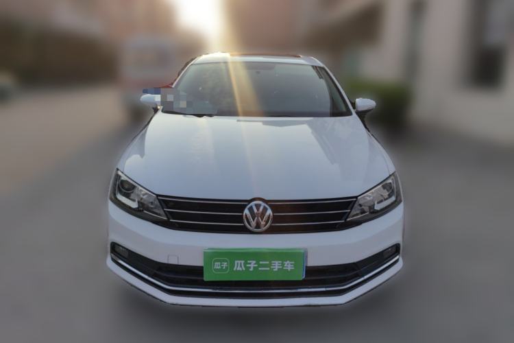 Used Volkswagen Sagitar 2015 230TSI Automatic Comfort Version