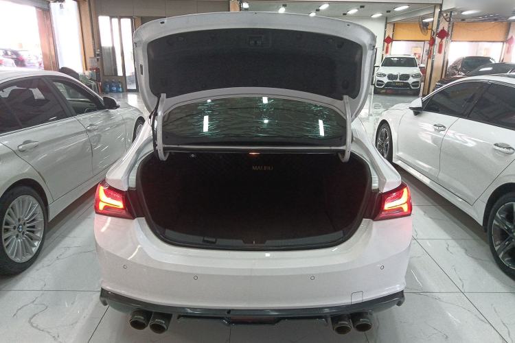 Used Chevrolet Malibu XL 2021 535T Automatic Sport Edition Trunk