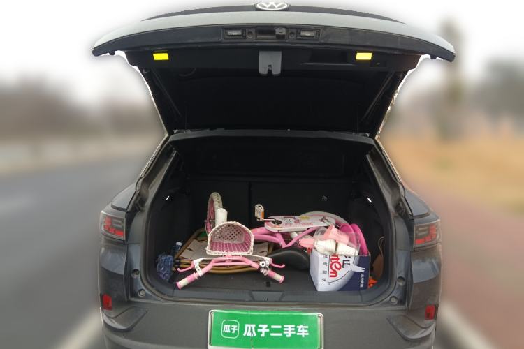 Used Volkswagen ID.4 CROZZ 2021 Long-Range PRO Two-Wheel Drive Version
