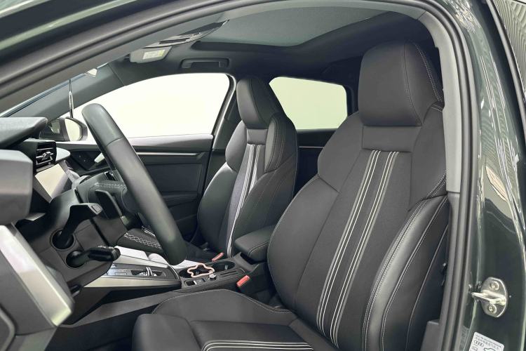 Used Audi A3 2024 Sportback 35 TFSI Fashionable Sports Model
