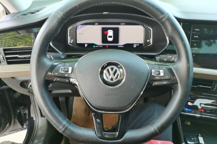 Used Volkswagen Passat 2020 330TSI Luxury Edition China VI