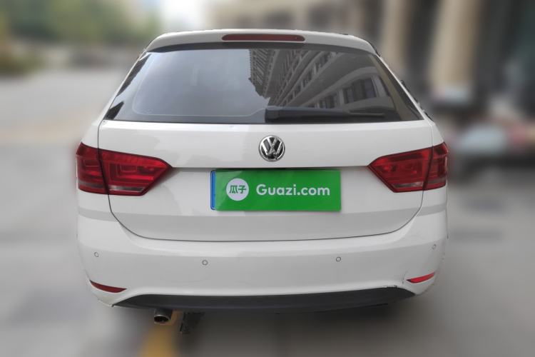 Used Volkswagen Gran Lavida 2015 1.6L Automatic Fashion Edition Rear