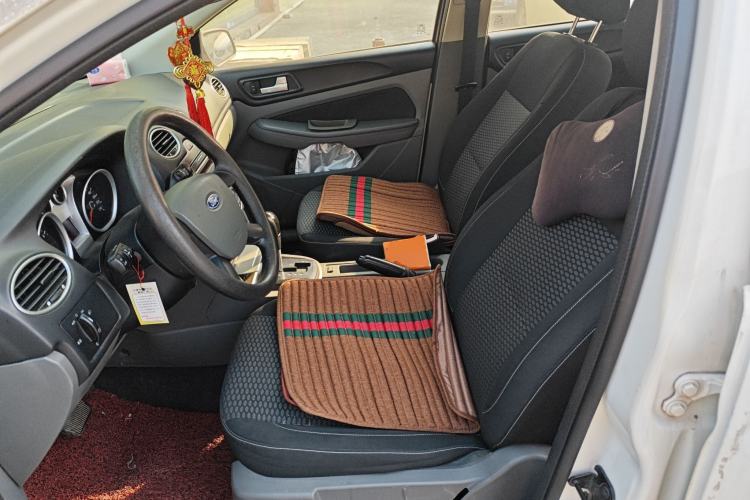 Used Ford Focus 2012 Hatchback Classic 1.8L Automatic Base Model