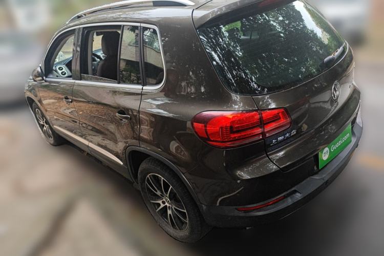 Used Volkswagen Tiguan 2015 2.0 TSI Automatic All-Wheel Drive Luxury Edition
