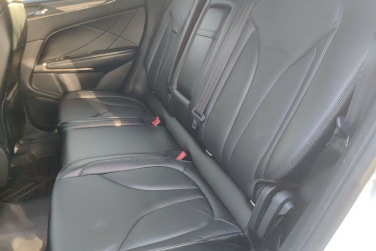 Used Lincoln MKC 2016 2.0T Two-Wheel Drive Deluxe Edition
