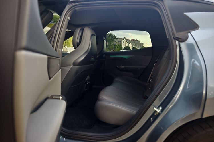 Used Lynk & Co 07 2024 EM-P 126 Long-Range Ultra