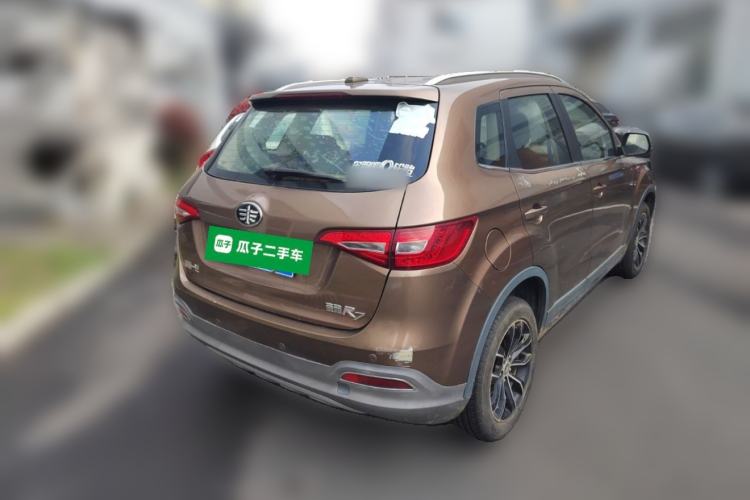 Used FAW Senya R7 2017 1.6L Manual Luxury Model
