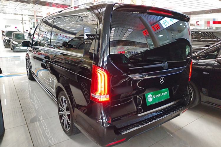 Used Mercedes-Benz V-Class 2021 V 260 L Long-wheelbase Luxury Edition