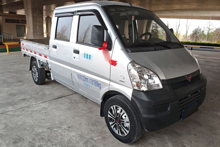 Used Wuling Rongguang Small Truck 2020 1.5L Base Version China VI Standard Double-Cab L3C Exterior 1