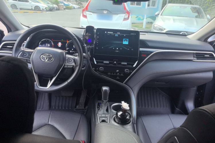 Used Toyota Camry 2021 2.5G Luxury Edition
