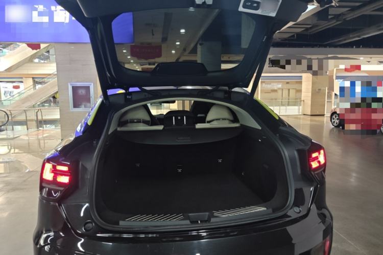 Used Lynk & Co 05 2020 2.0TD Two-Wheel Drive Shine Halo Trunk