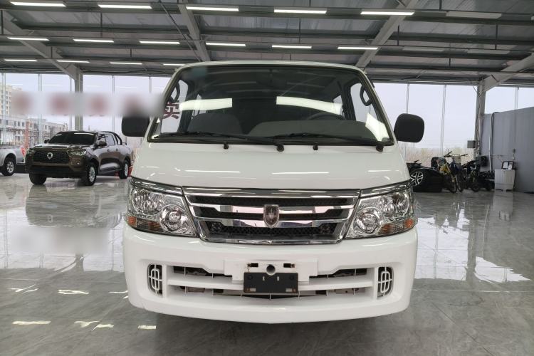 Used Jinbei Hiace 2020 2.0L Express King Series Deluxe Van Standard Roof China VI Emission Standard 1TZS