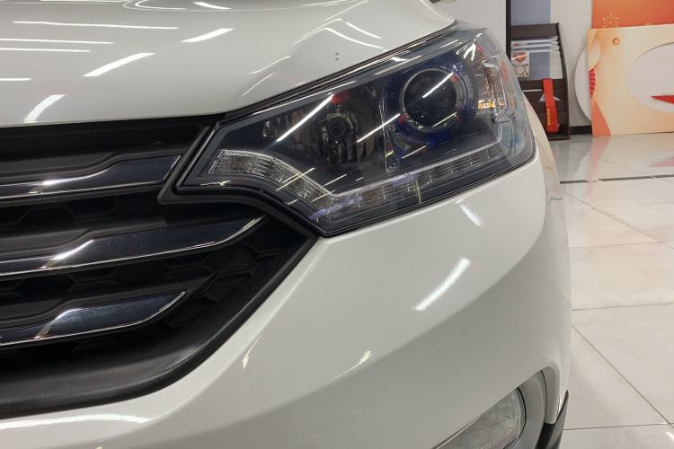 Used Dongfeng Aeolus AX7 2016 2.0L Automatic Zhiyi Trim
