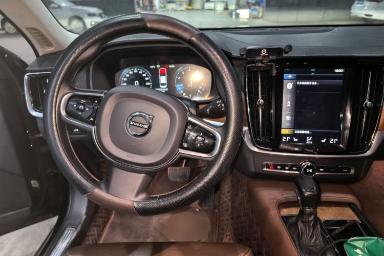 Used Volvo S90 2020 T5 Zhiyuan Luxury Edition