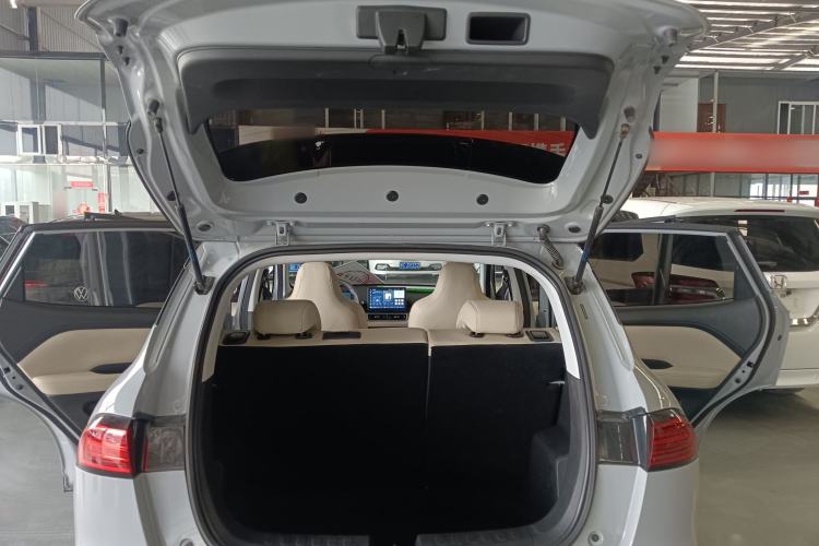 Used Wuling Bingo PLUS 2024 401 km Range 5-Seater Version
