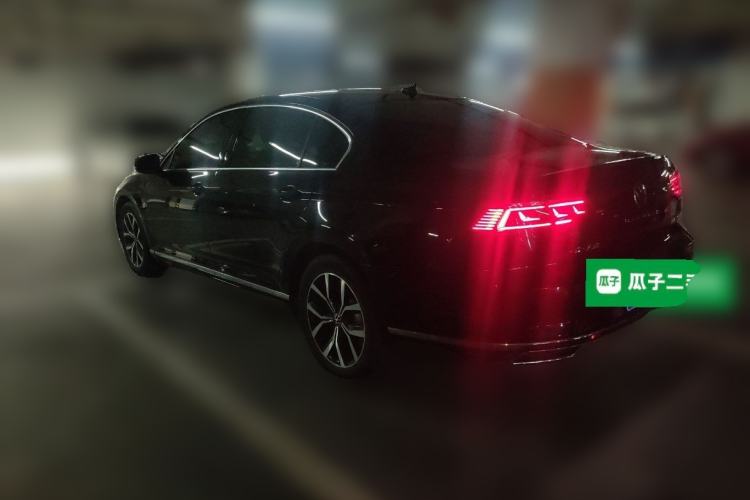 Used Volkswagen Magotan 2020 330TSI DSG Leading Model Rear Left 45 Deg