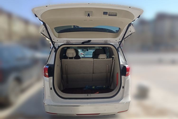 Used Buick GL8 2017 ES 28T Comfort Model China V Standard Trunk