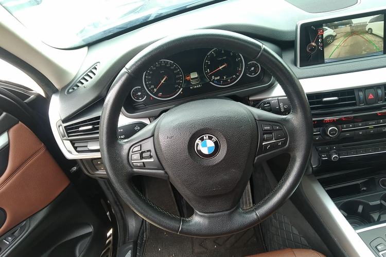 Used BMW X5  Steering Wheel