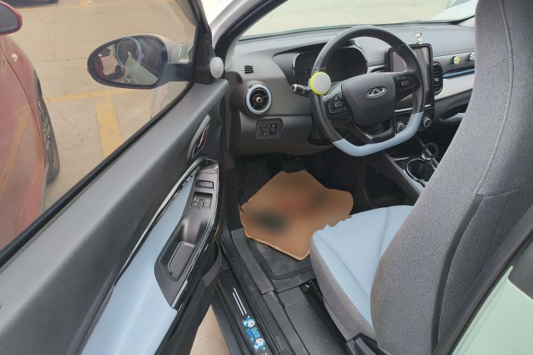 Used Chery QQ Little Ant 2022 Sweet Pink Edition Half-Sugar Version Lithium Iron Phosphate 29.2 kWh 30 kW 301 km Driver Seat