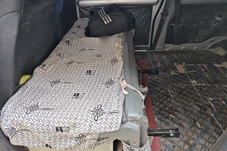 Used Wuling Rongguang 2021 1.5L Extended Basic Window-Sealed 5-Seat L3C Car Left Rear Seat