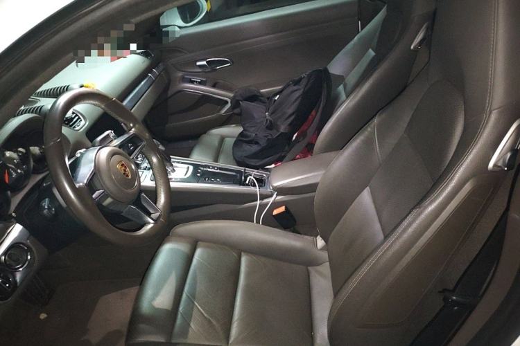 Used Porsche 718 2016 Cayman 2.0T Left Front Seat