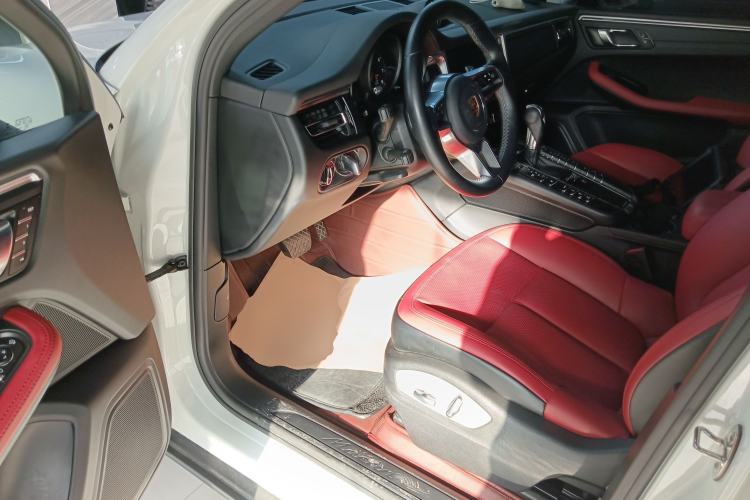 Used Porsche Macan 2018 Macan 2.0T Driver Seat