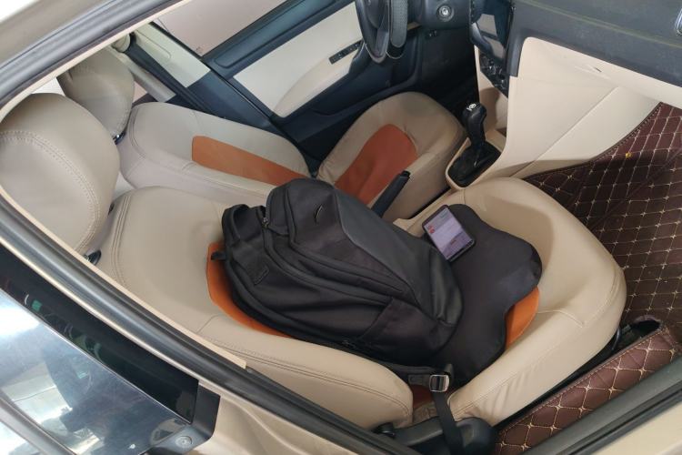 Used Skoda Rapid 2015 1.6L Automatic Smart Selection Model
