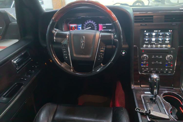 Used Lincoln Navigator 2017 3.5T AWD