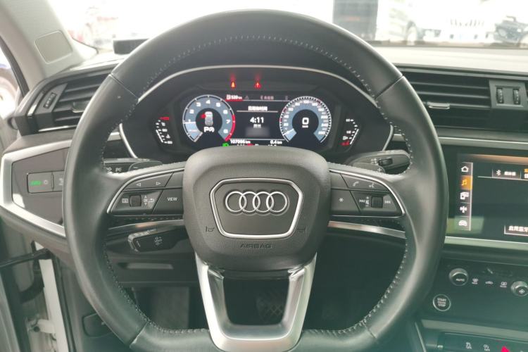 Used Audi Q3 2021 35 TFSI Fashion Dynamic Model