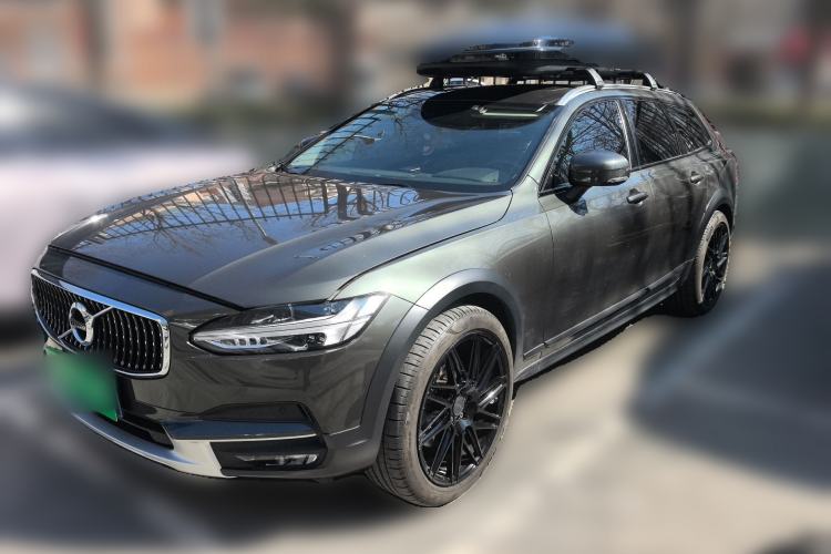 Used Volvo V90 2020 Facelifted Cross Country T5 AWD Zhiyuan Edition