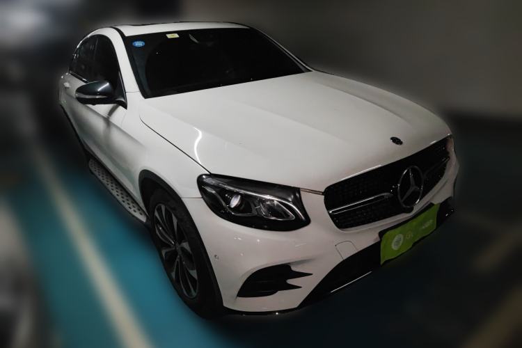 Used Mercedes-Benz GLC Coupe 2017 GLC 260 4MATIC Coupe SUV Front Right 45 Deg