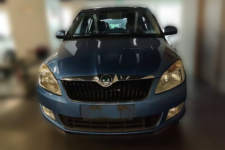 Used Skoda Fabia 2012 1.4L Automatic Crystal Edition