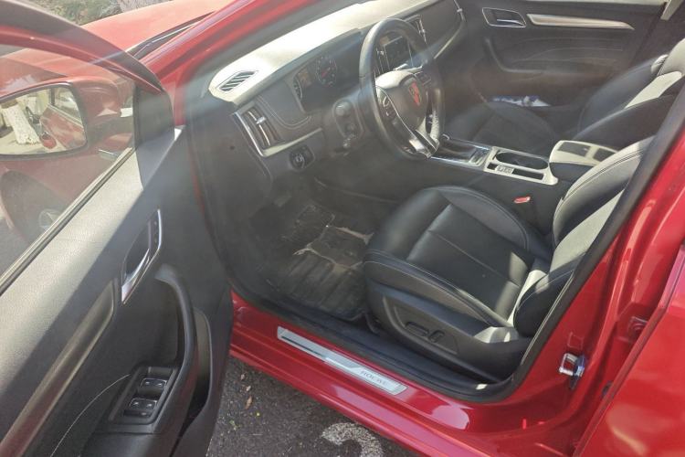 Used Roewe i6 2017 16T Automatic Connected Smart Edition
