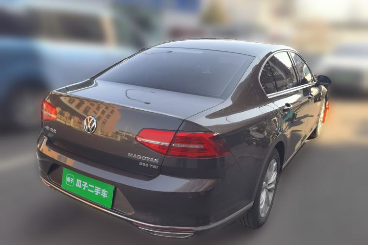 Used Volkswagen Magotan 2018 330TSI DSG Luxury Model
