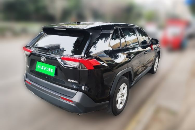 Used Toyota RAV4 2022 2.0L CVT Two-Wheel Drive Urban Edition
